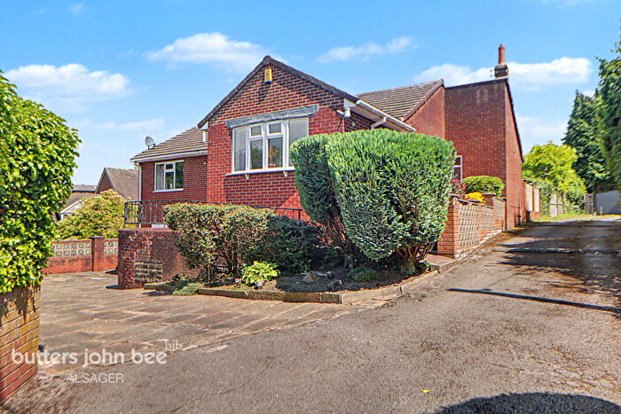 2 Bedroom Detached Bungalow For Sale In Congleton Road North, Scholar Green, ST7