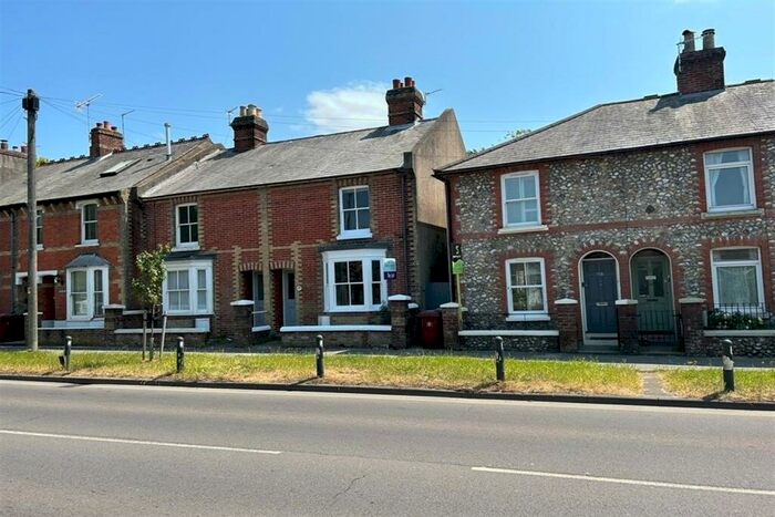 3 Bedroom Terraced House To Rent In Orchard Street, Chichester, PO19