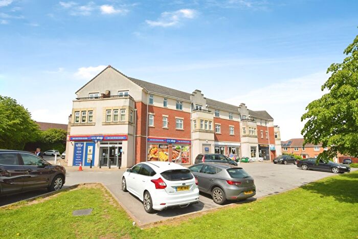 1 Bedroom Flat For Sale In Horse Chestnut Close, Chesterfield, Derbyshire, S40