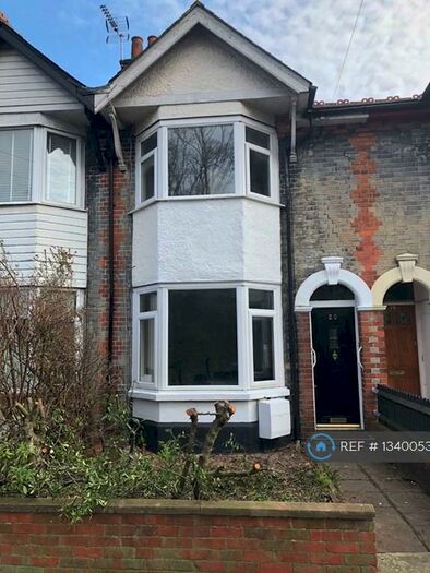 3 Bedroom Terraced House To Rent In Basingstoke, Basingstoke, RG21