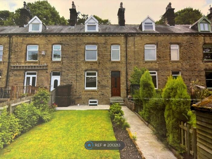 3 Bedroom Terraced House To Rent In Miry Lane, Holmfirth, HD9