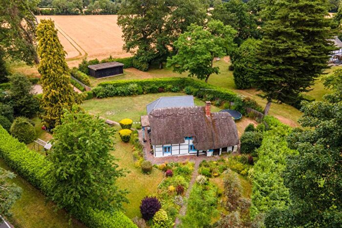 3 Bedroom Cottage For Sale In Primrose Cottage, Cane End, South Oxfordshire, RG4