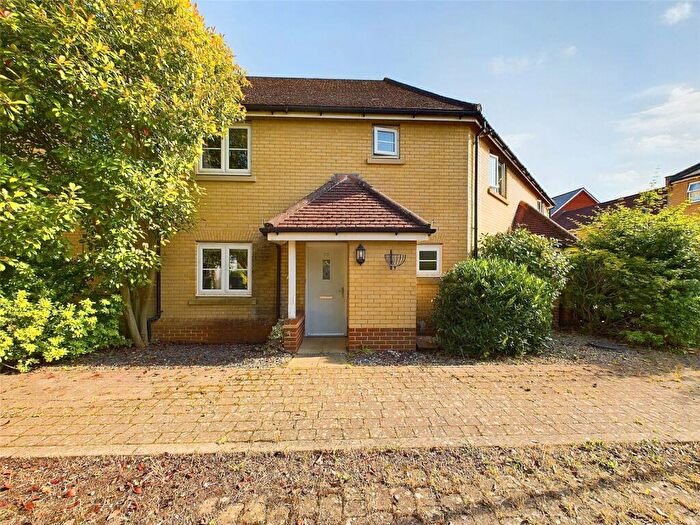 2 Bedroom Maisonette For Sale In Mortimer Way, Witham, Essex, CM8