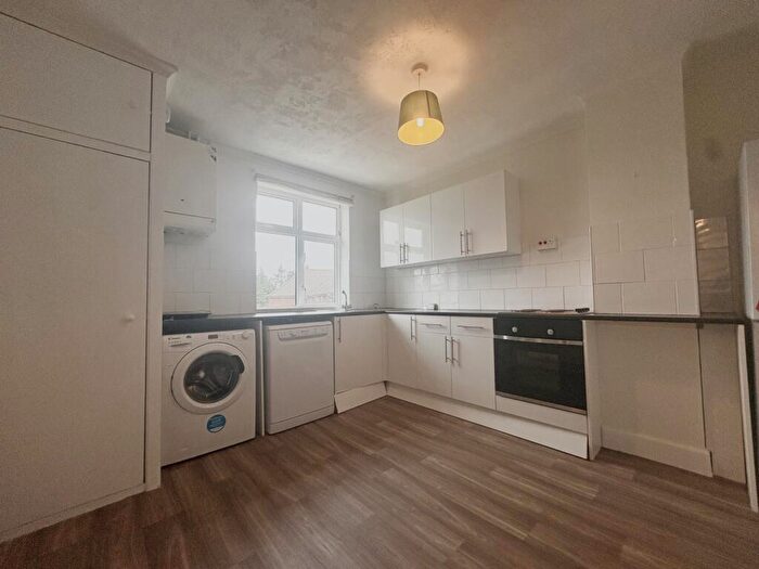 1 Bedroom Flat To Rent In Cumnor Hill, Oxford, OX2