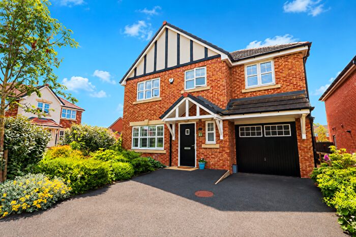 4 Bedroom Detached House For Sale In Sanderling Way, Wesham, Preston, PR4