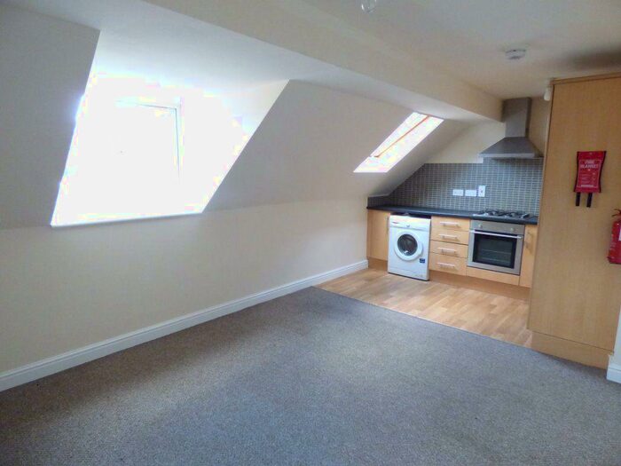 2 Bedroom Apartment To Rent In Brookfield Court, Edmund Road, Spondon, DE21