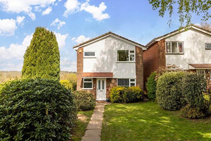 3 Bedroom Detached House For Sale In Freshfield Bank, Forest Row, RH18