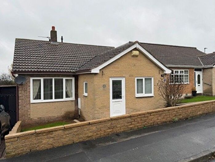 2 Bedroom Detached Bungalow For Sale In Wood Street, South Hiendley, S72