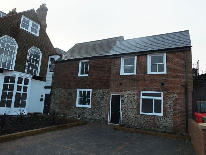 1 Bedroom Flat To Rent In East Wharf, Lewes, BN7