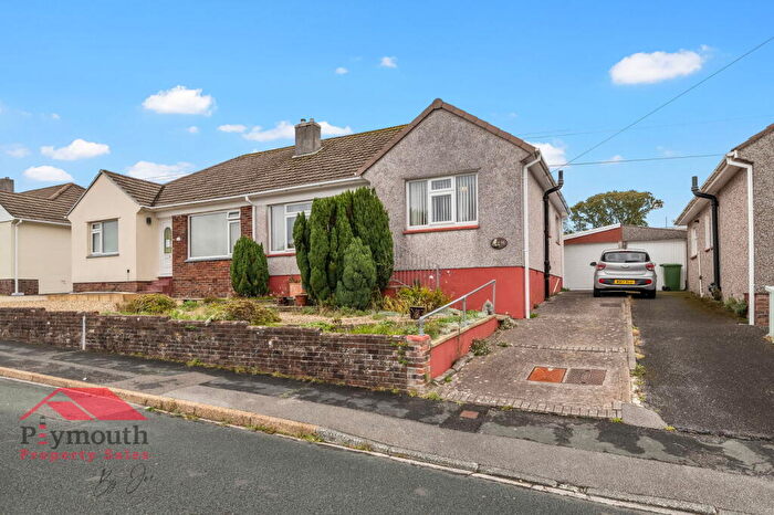 2 Bedroom Semi-Detached Bungalow For Sale In Kingswear Crescent, Plymouth, PL6