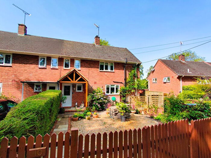 3 Bedroom Semi-Detached House For Sale In Canterton Lane, Brook, Lyndhurst, SO43