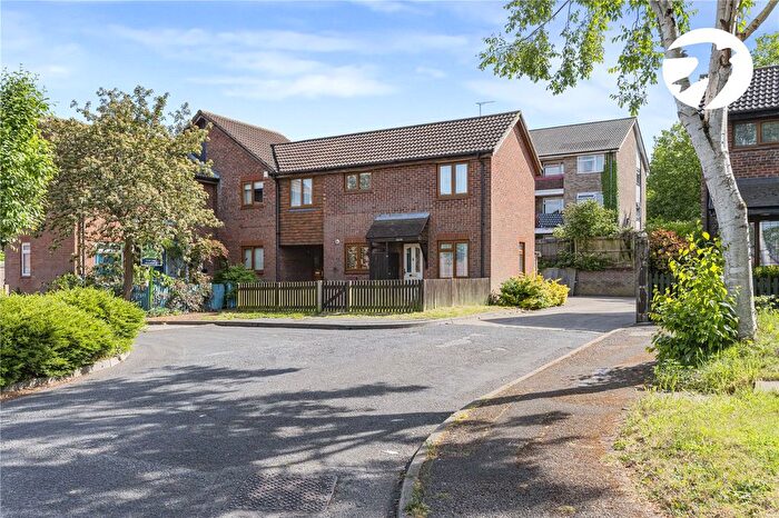 2 Bedroom End Of Terrace House For Sale In Sprucedale Close, Swanley, Kent, BR8