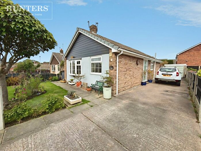 3 Bedroom Detached Bungalow For Sale In Poplar Avenue, Shafton, Barnsley, S72