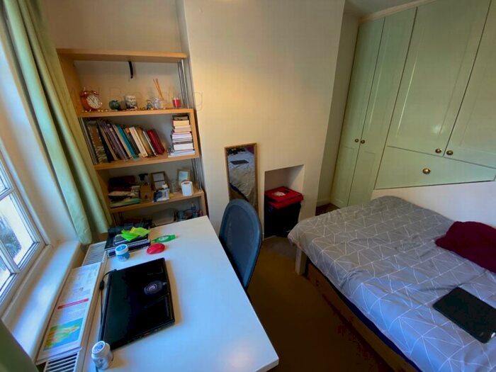 3 Bedroom House To Rent In St. Peters Place, Canterbury, CT1