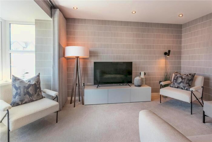 4 Bedroom Detached House For Sale In "Maplewood Alt" At Pine Crescent, Moodiesburn, Glasgow, G69