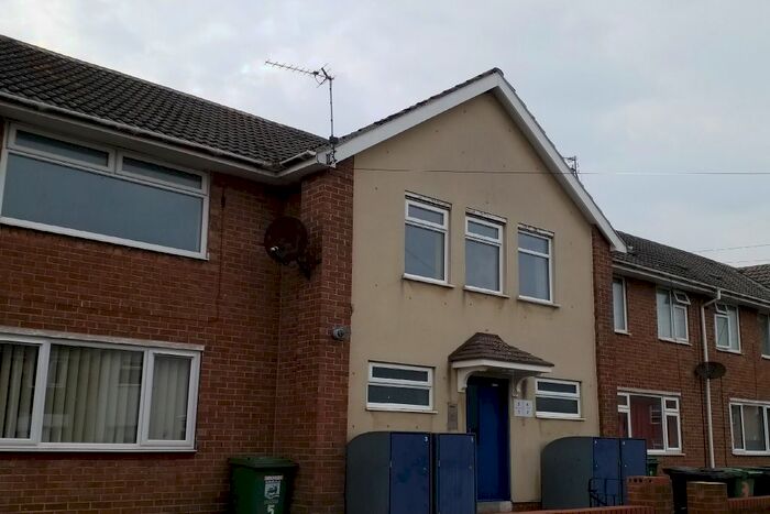 2 Bedroom Flat To Rent In Nash Grove, Hartlepool, TS25