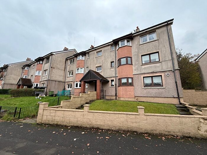 2 Bedroom Flat To Rent In Kinfauns Drive, Glasgow, G15