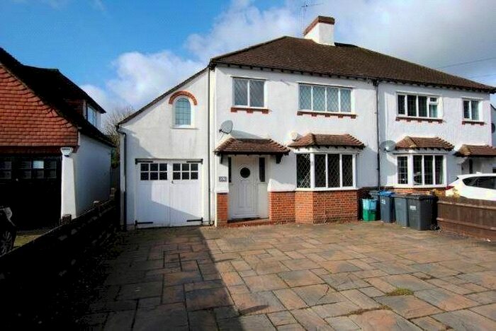 4 Bedroom Semi-Detached House To Rent In Coulsdon Road, Old Coulsdon, Coulsdon, CR5