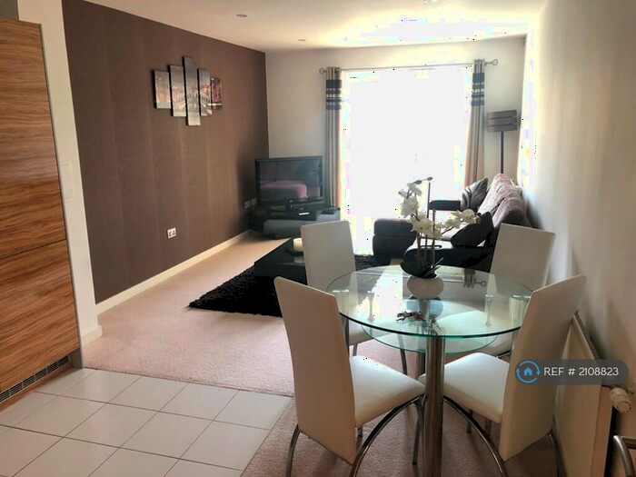 1 Bedroom Flat To Rent In Verona House, Mitcham, CR4