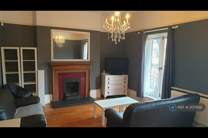 3 Bedroom Maisonette To Rent In Claremont Street, Newcastle Upon Tyne, NE2