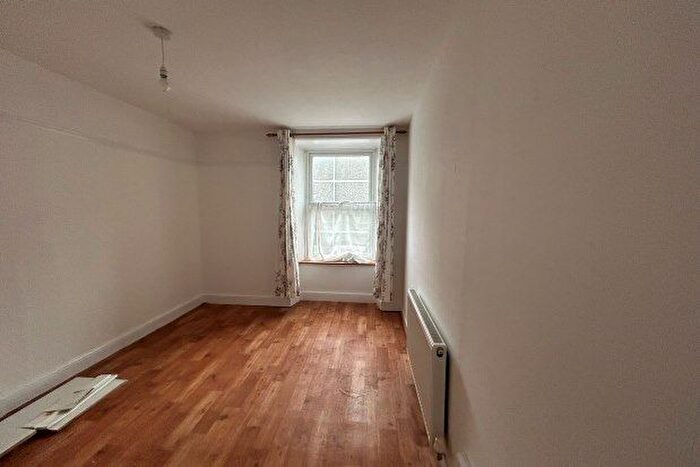 5 Bedroom Terraced House To Rent In Stryd Fawr, Pwllheli, LL53