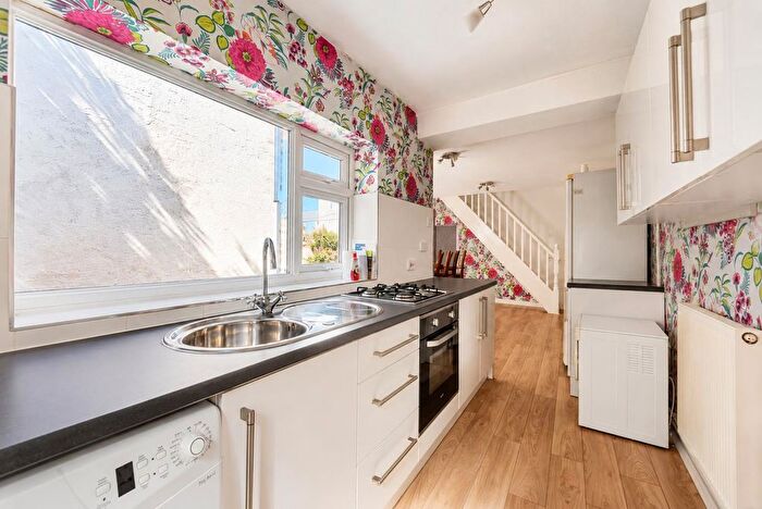 3 Bedroom Terraced House For Sale In Cross Lane, Radcliffe, M26