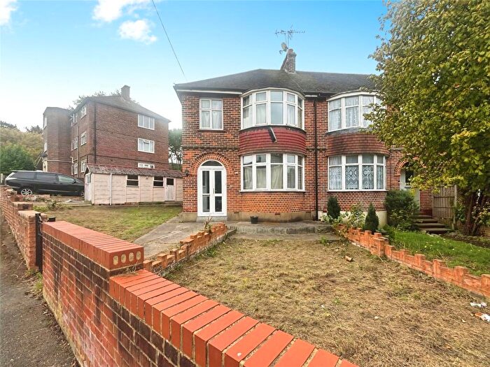 3 Bedroom End Of Terrace House To Rent In Cordelia Crescent, Rochester, Kent, ME1
