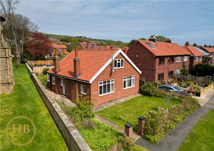 3 Bedroom Detached Bungalow For Sale In Thorpe Lane, Robin Hoods Bay, Whitby, YO22