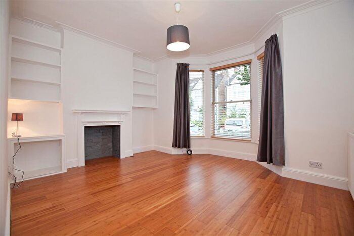 1 Bedroom Flat To Rent In Florence Road, Chiswick, London, W4