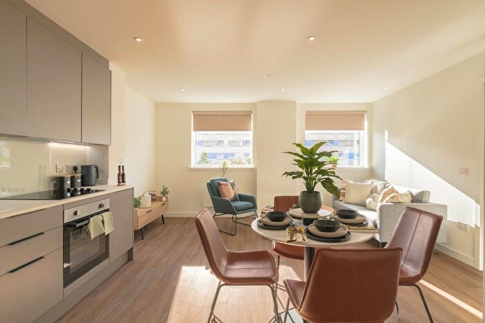 1 Bedroom Apartment To Rent In St. Vincent Street, Glasgow, G3