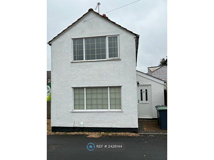 3 Bedroom Detached House To Rent In New Street, Shefford, SG17