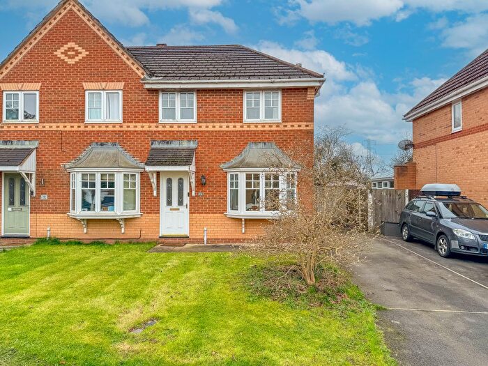 3 Bedroom Semi Detached House For Sale In Cloughfield, Penwortham, PR1