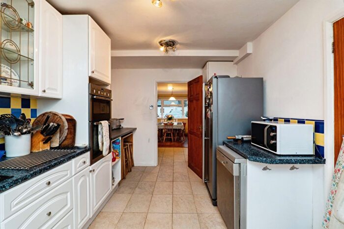 4 Bedroom Semi-Detached House For Sale In West Street, Comberton, Cambridge, CB23