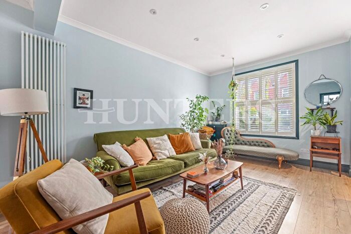 3 Bedroom Terraced House For Sale In Wateville Road, London, N17