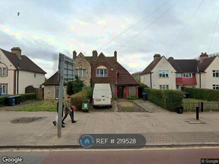 4 Bedroom Detached House To Rent In Church Street, London, N9