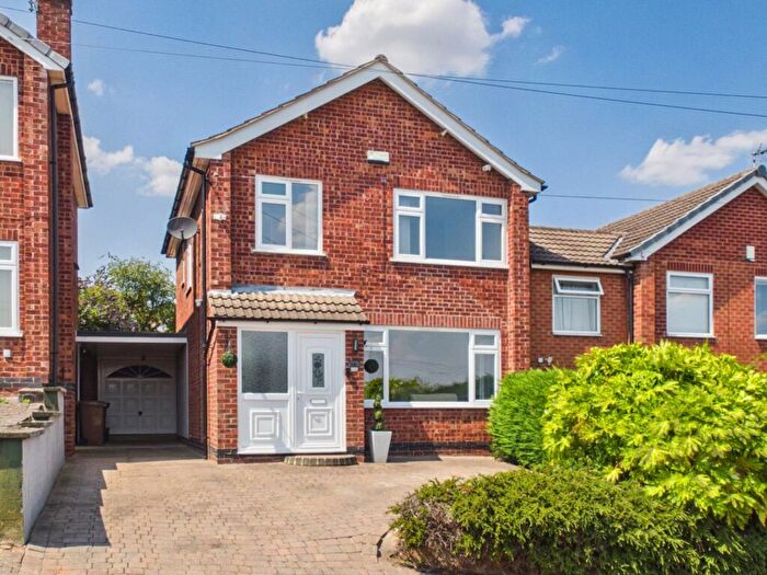 3 Bedroom Detached House For Sale In Baslow Avenue, Carlton, Nottingham, NG4