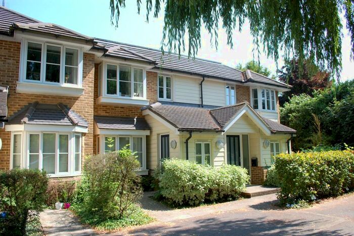 2 Bedroom Flat To Rent In Northfields, Normans Way, Stansted, Essex, CM24