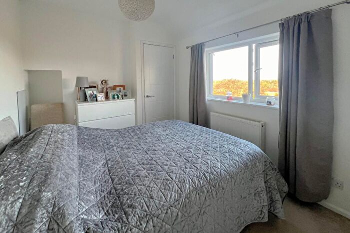 3 Bedroom Terraced House For Sale In Stake Piece Road, Royston, SG8