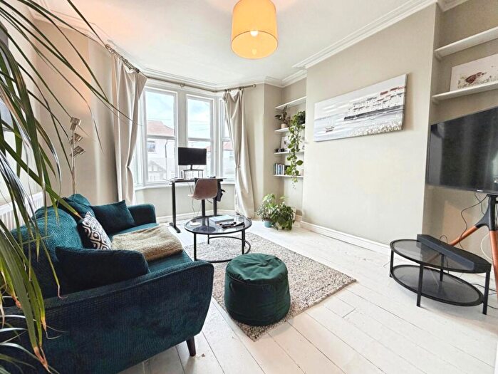1 Bedroom Flat For Sale In Winchester Road, Bristol, BS4