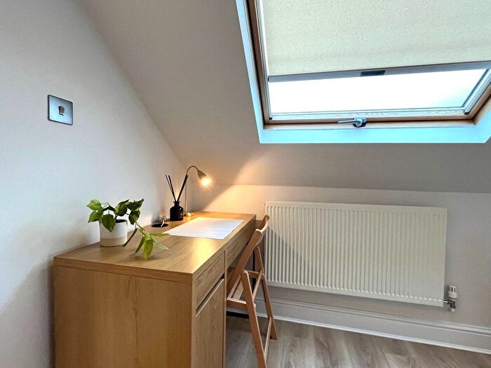 1 Bedroom Flat To Rent In Byron Road, London, W5