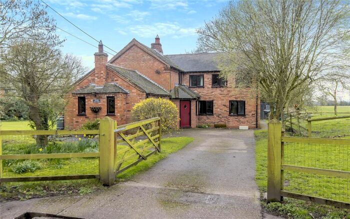 4 Bedroom Detached House For Sale In Wood Lane, Stretton, Stafford, Staffordshire, ST19