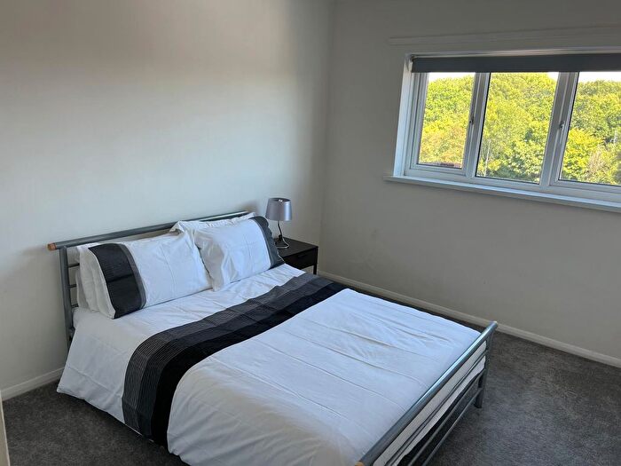2 Bedroom Flat To Rent In Plas Cleddau, Barry, CF62