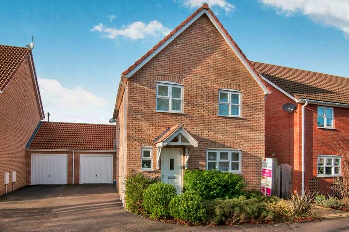 3 Bedroom Detached House To Rent In Green Acre Close, Mundford, Thetford, IP26