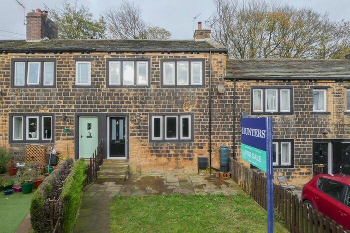 3 Bedroom Terraced House To Rent In Woodfield Terrace, Pudsey, LS28