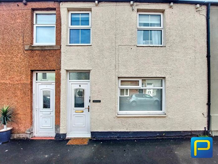 3 Bedroom Terraced House For Sale In Scott Street, Amble, Northumberland, NE65