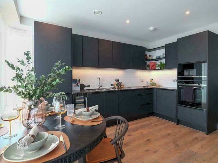 1 Bedroom Apartment For Sale In Sales And Marketing Suite Address: Imperial Building, No. Duke Of Wellington Avenue, London, Royal Arsenal Riverside, SE18