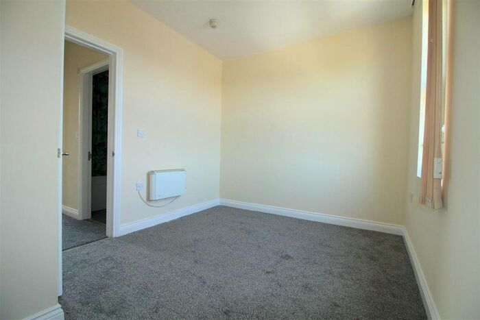2 Bedroom Flat To Rent In Highbury Road, Bulwell, Nottingham, NG6