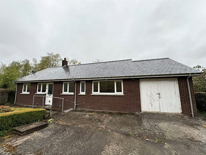 2 Bedroom Bungalow For Sale In Cemmaes Road, Machynlleth, Powys, SY20