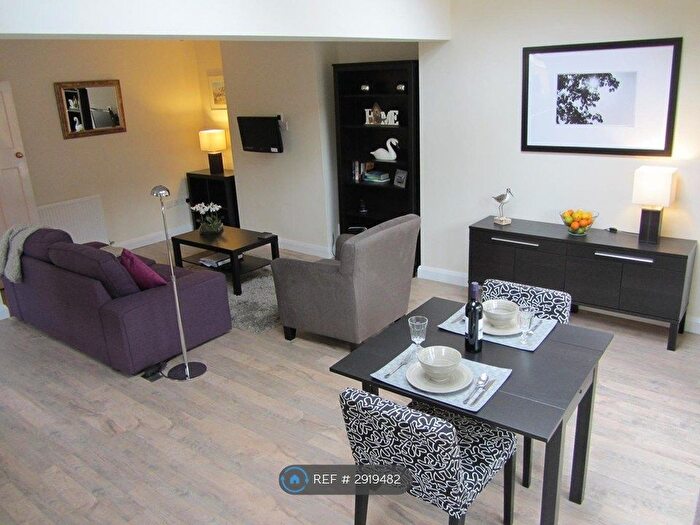 1 Bedroom Flat To Rent In Edgeway Road, Oxford, OX3