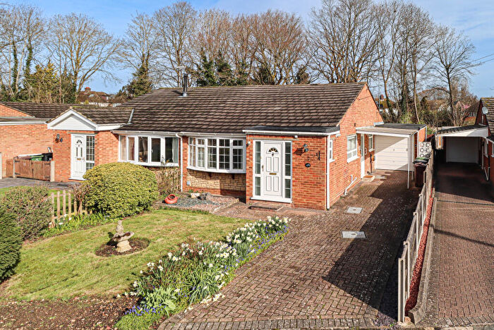 2 Bedroom Bungalow To Rent In Hobbs Close, St. Albans, St Albans, AL4